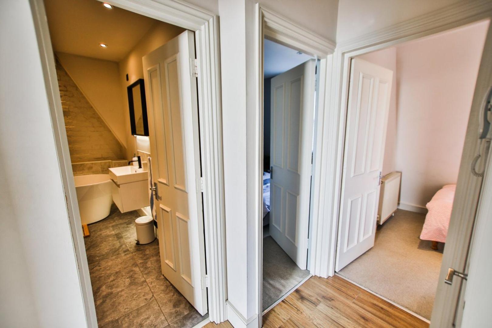 דירות הייסטינגס The Sunrise Penthouse מראה חיצוני תמונה